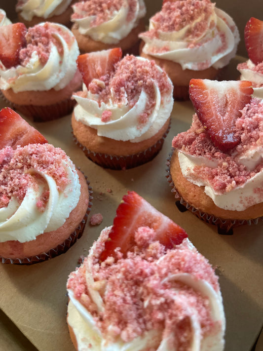 Strawberry Crunch Cupcake